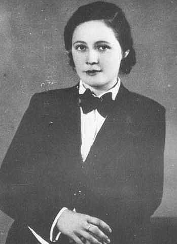 Vítězslava Kaprálová v roce 1935